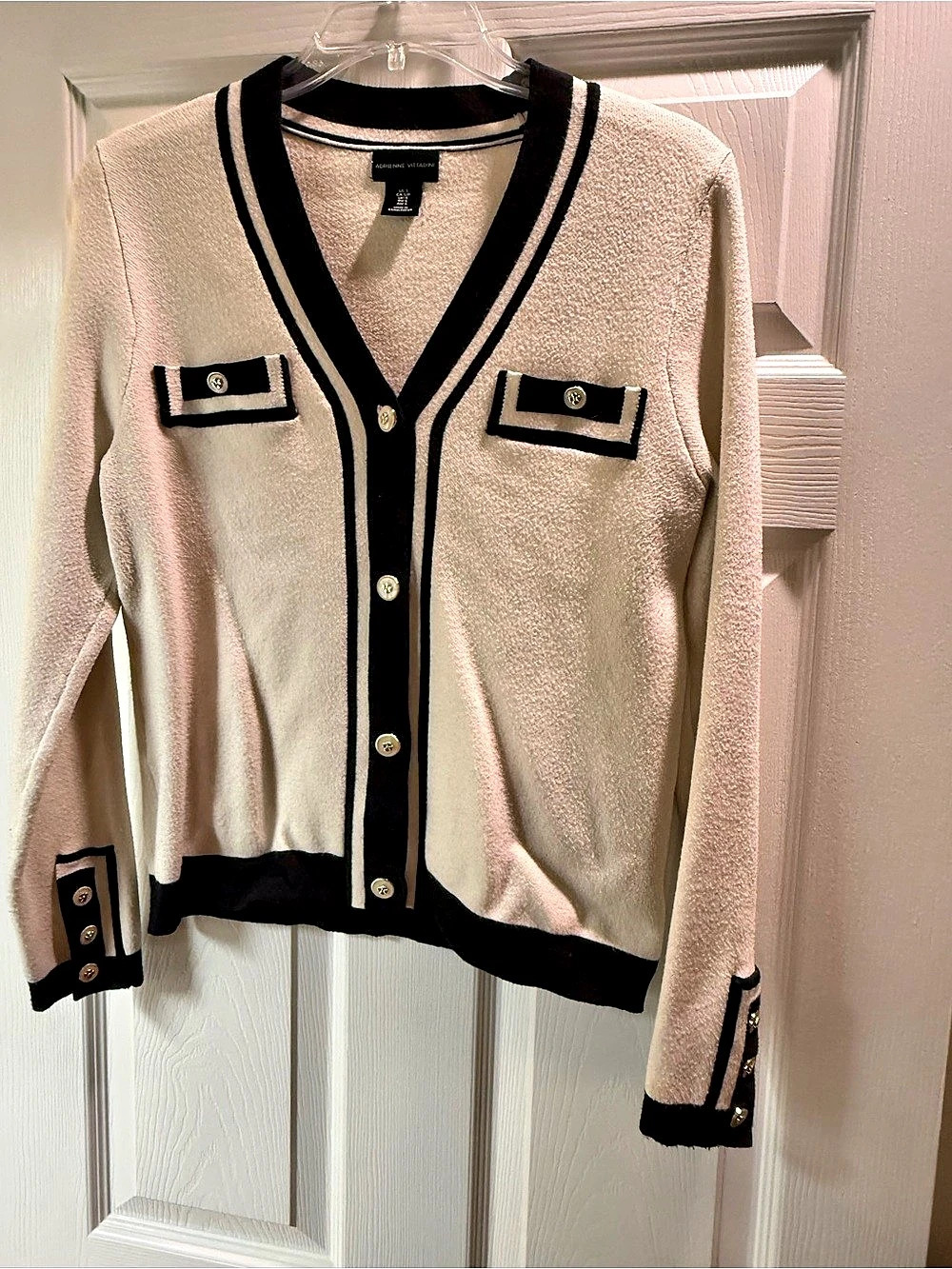 Adrienne Vittadini Color Block Cardigan in Cream & Black Size Small Like New